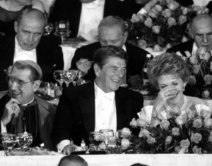ronald-reagan-nancy-reagan-alfred-e-smith-memorial-dinner-1984